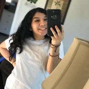 Meet your Posher, Johana